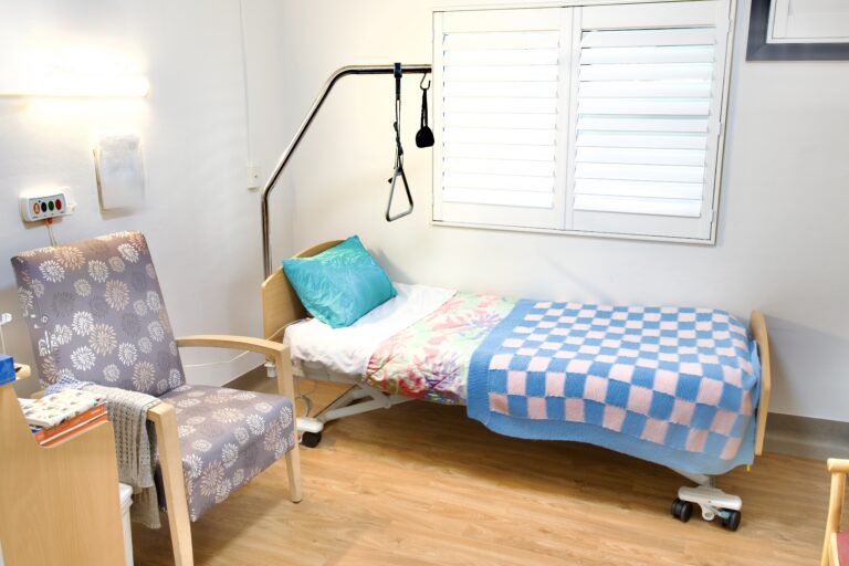 Ibis Care Kirrawee Room Aged Care